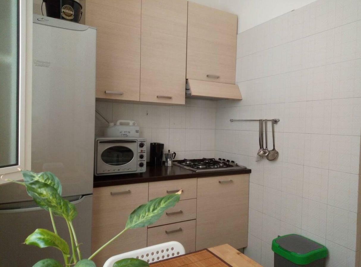 Campus House Apartment บารี ภายนอก รูปภาพ